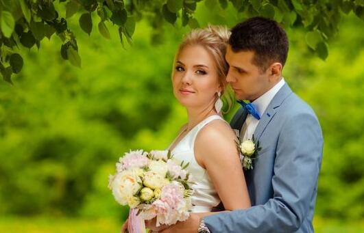 10个增进夫妻感情的方法，让你们的婚姻更幸福!